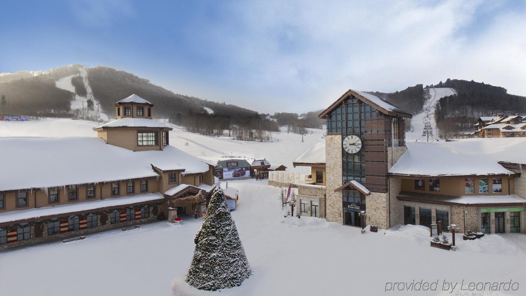Wanda Jin Suites Changbaishan Fusong Exterior photo